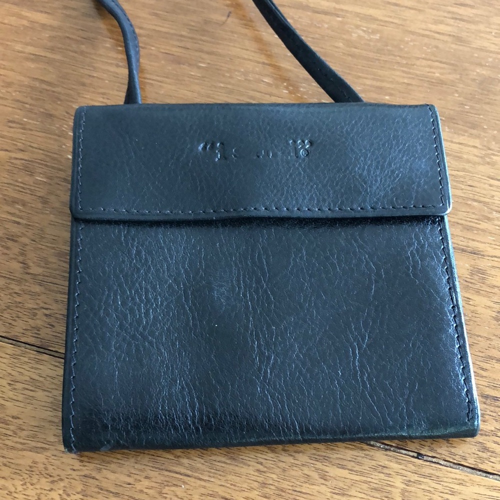 i Santi Leather Crossbody Wallet
